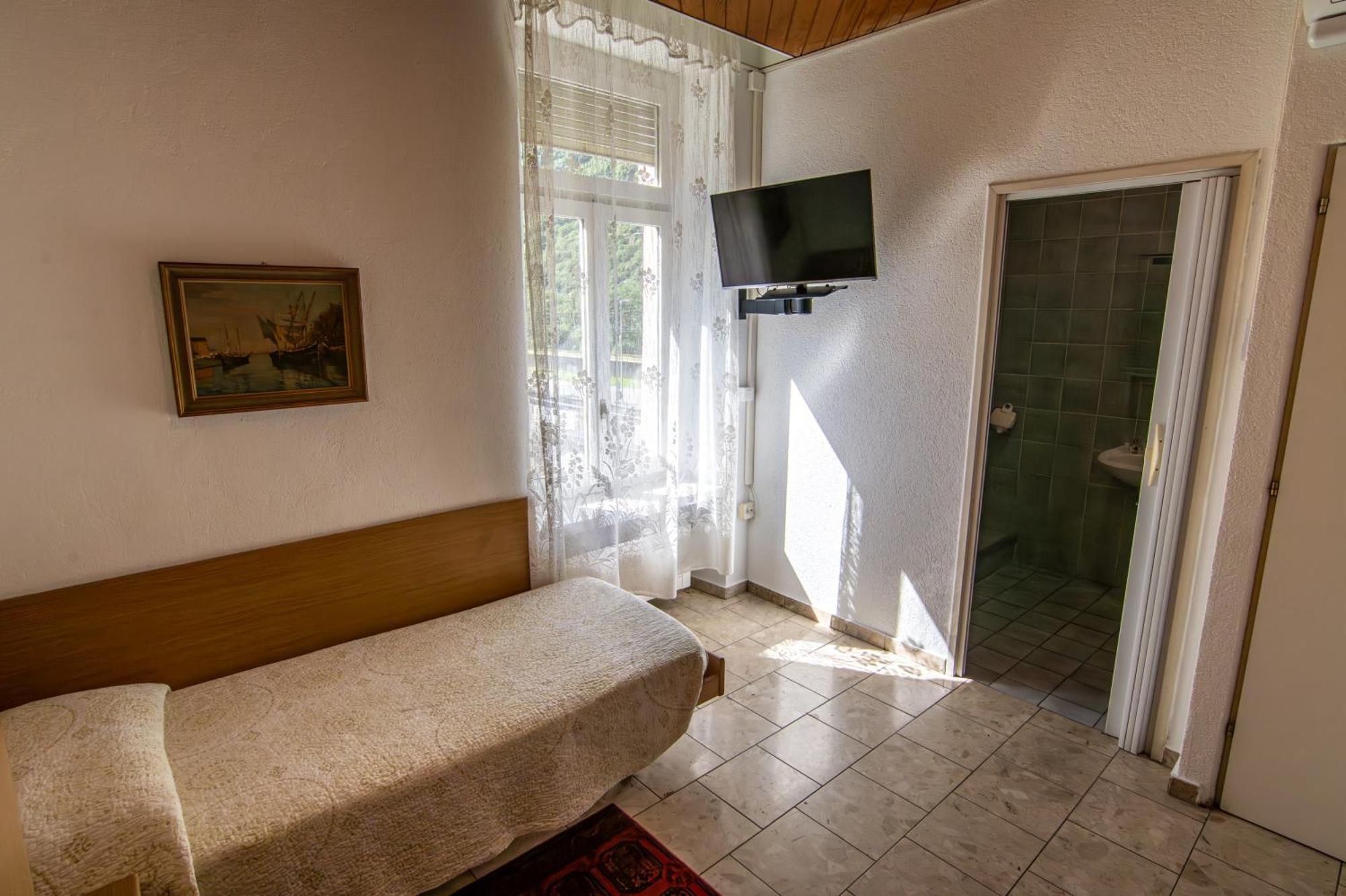 Albergo Stazione Bodio Ngoại thất bức ảnh